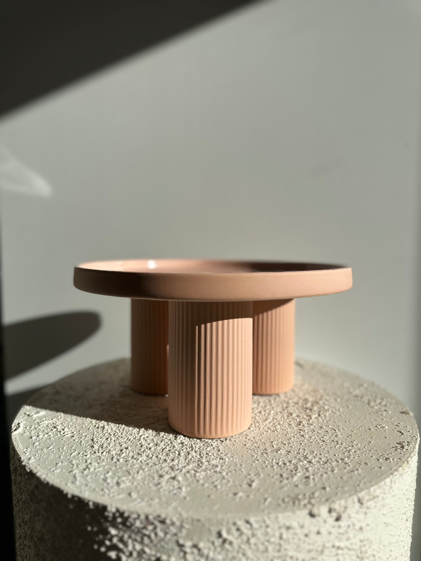 Peach Ripple Cake Stand